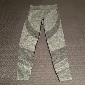 Grey victory pink leggings